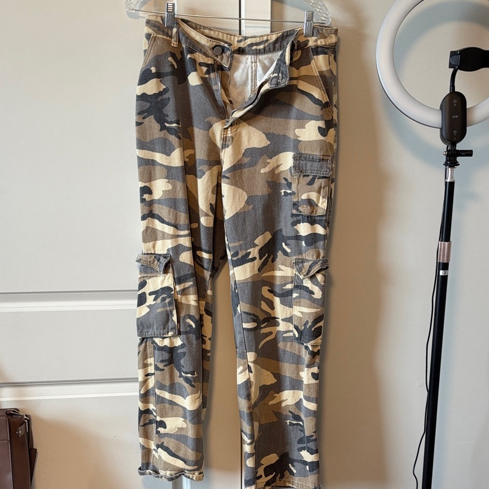 Men's Camouflage Cargo Pants